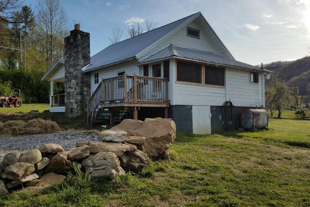 Вилла Country Mountain Escape! Barnardsville Экстерьер фото