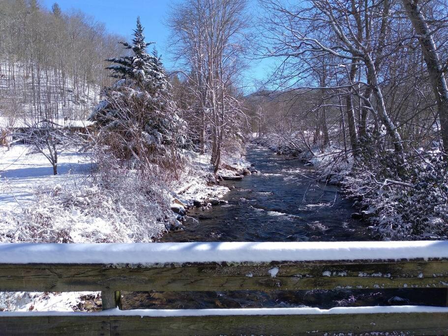 Вилла Country Mountain Escape! Barnardsville Экстерьер фото